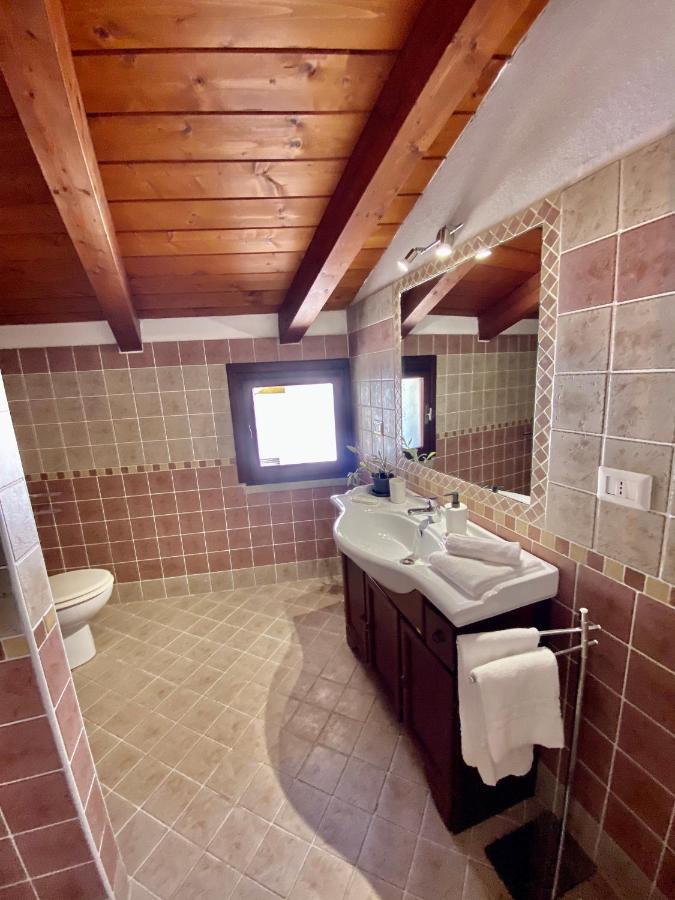 Casadina Apartment Iun Q2891 Oschiri المظهر الخارجي الصورة